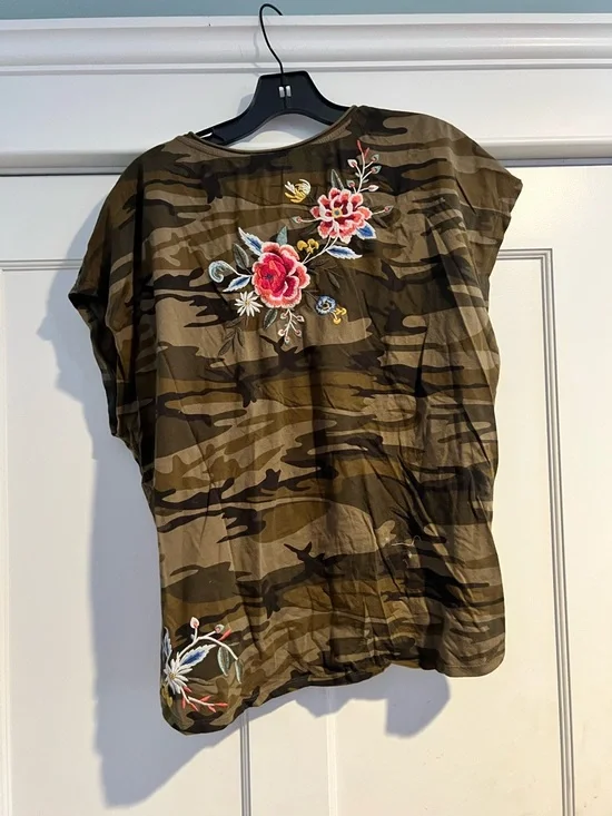 Johnny Was Assa Cap Sleeve Tee - Sz. L - Picture 7 of 8